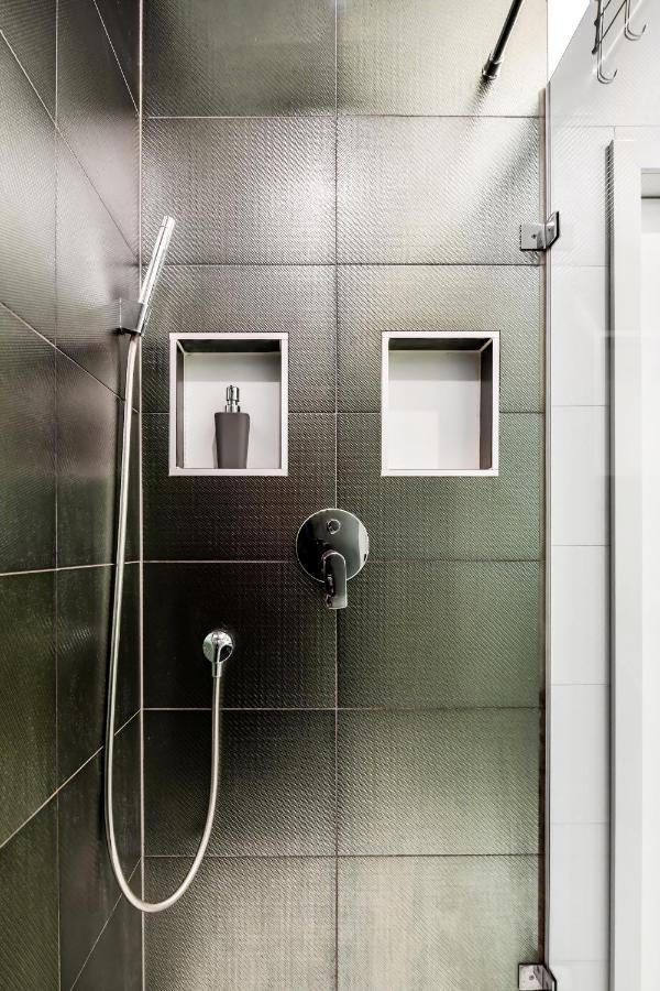 2 Bedroom Penthouse In City Center, Free Parking Sarajevo Exterior photo